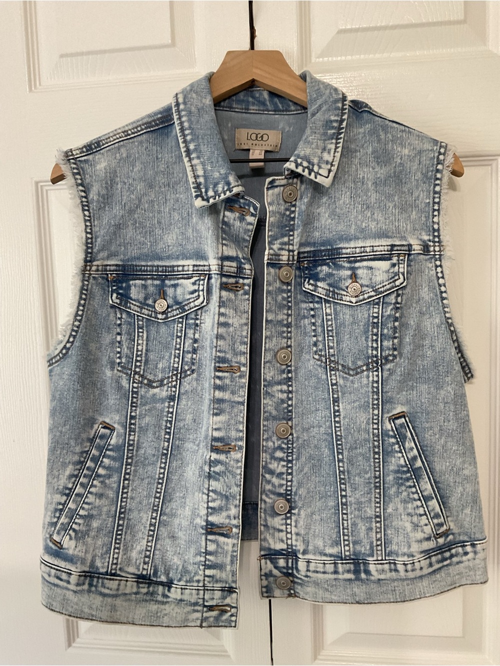 LOGO by Lori Goldstein Acid Wash Denim Sleeveless Vest -